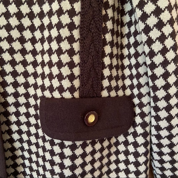 Vintage brown and cream diamond pattern cable knit button front cardigan - Picture 3 of 6